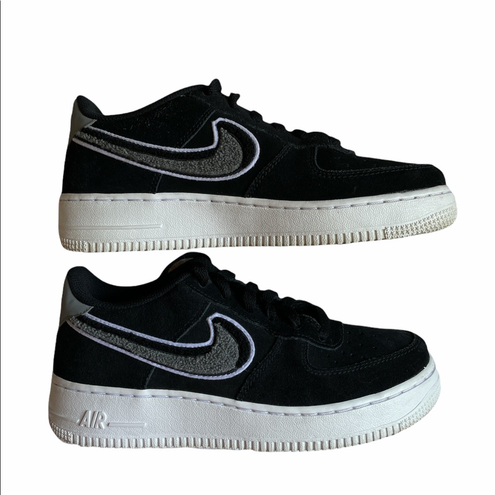 Nike Air Force 1 3D Chenille Swoosh